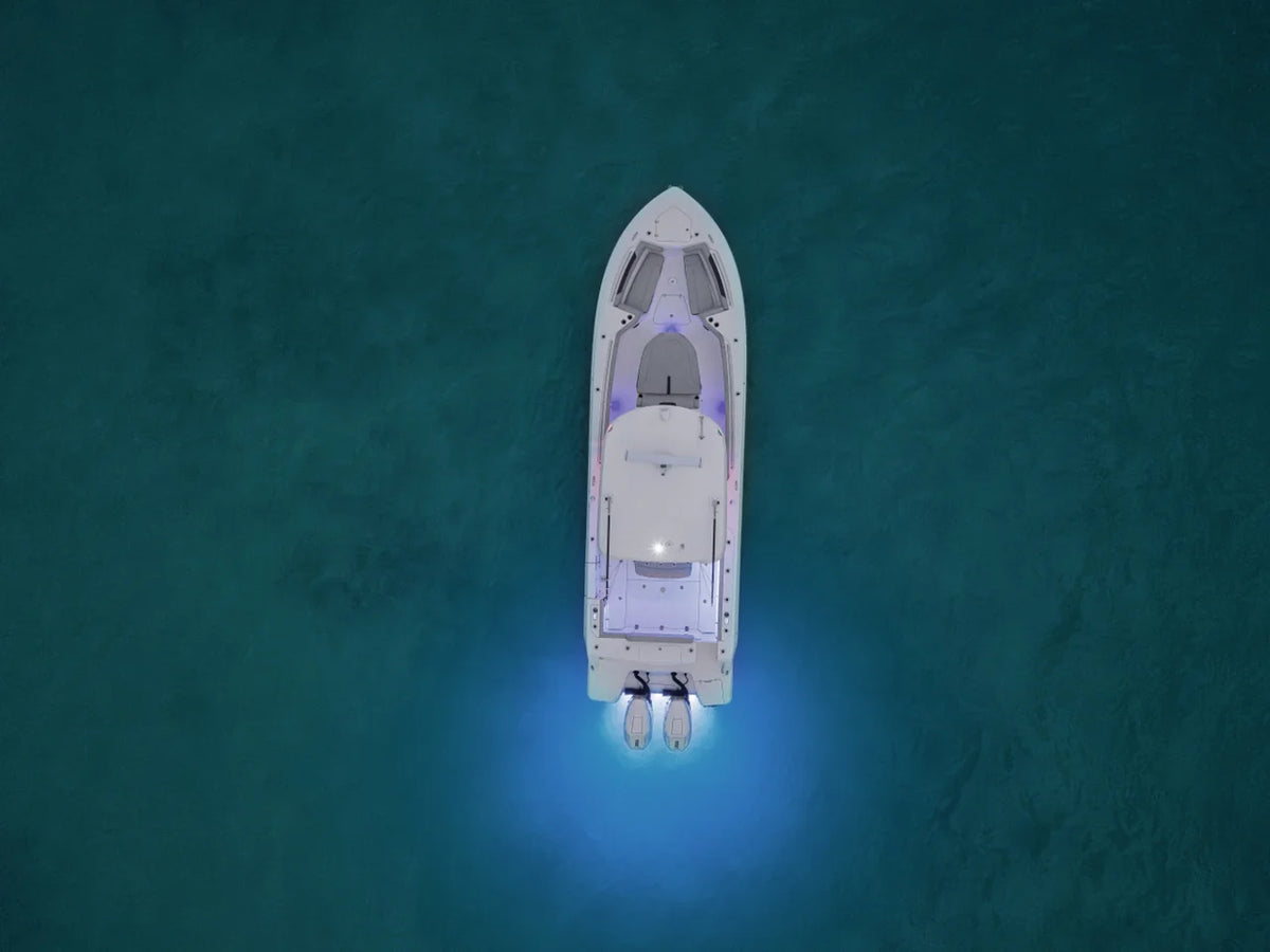 2027 Boston Whaler 330 Outrage 33.0 feet, Inuvik, Northwest Territories #5