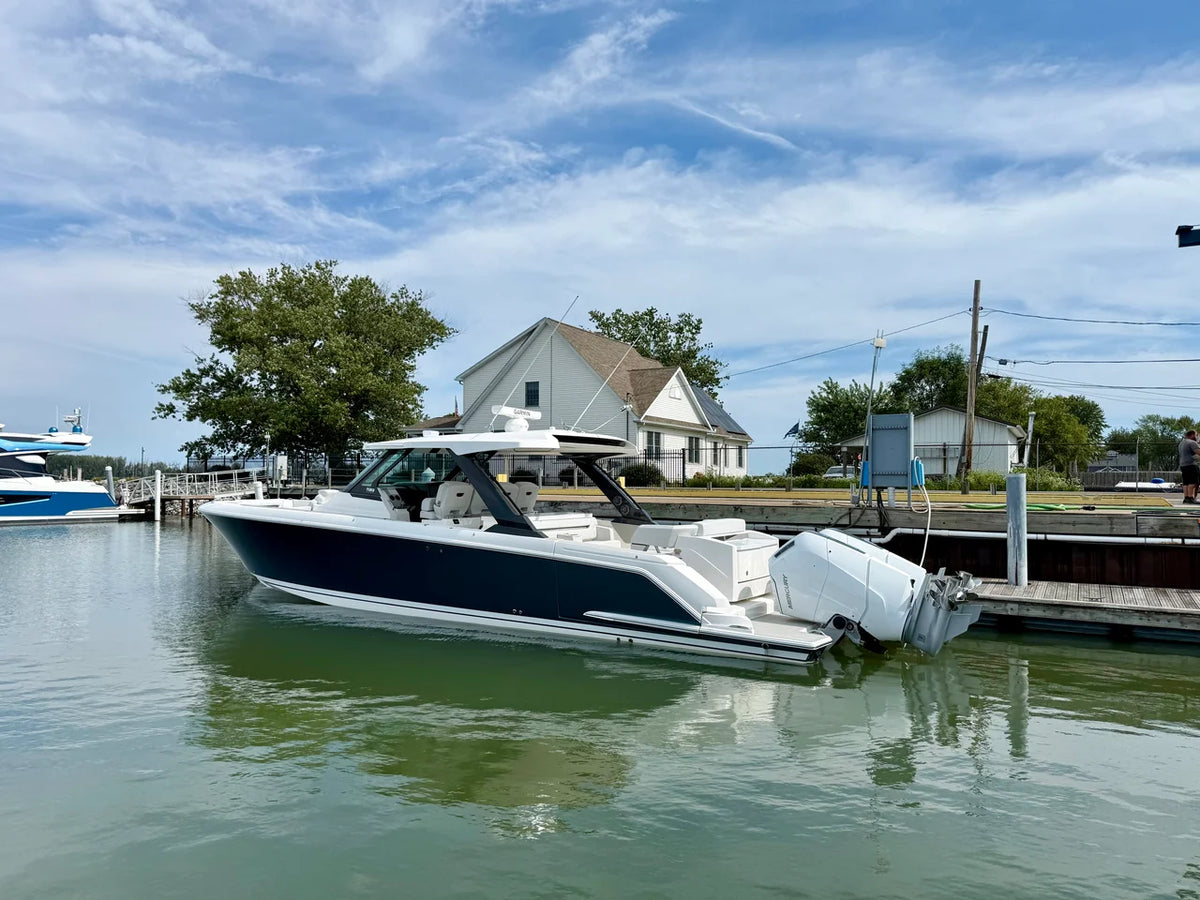 2027 Tiara Yachts 43LS 43.0 feet, Harrison Township, MI #2
