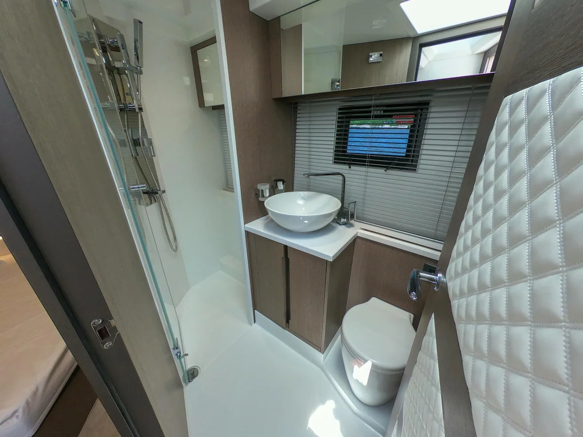 2027 Galeon 570 SKY 58.0 feet, Inuvik, Northwest Territories #85