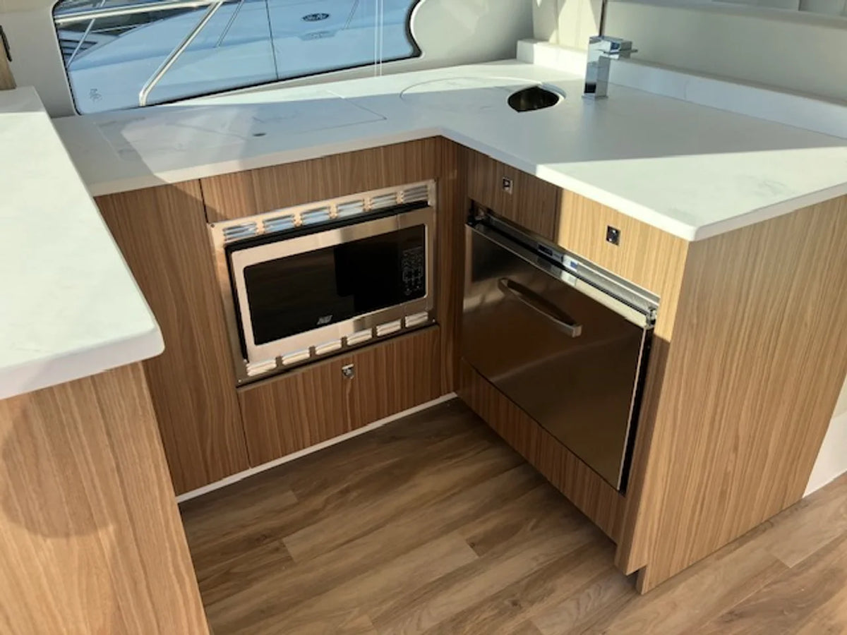 2026 Cruisers Yachts 50 Cantius 50.0 feet, Sturgeon Bay, WI #13