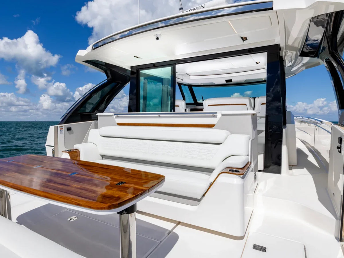 2027 Tiara Yachts 56 LS 56.0 feet, Inuvik, Northwest Territories #11