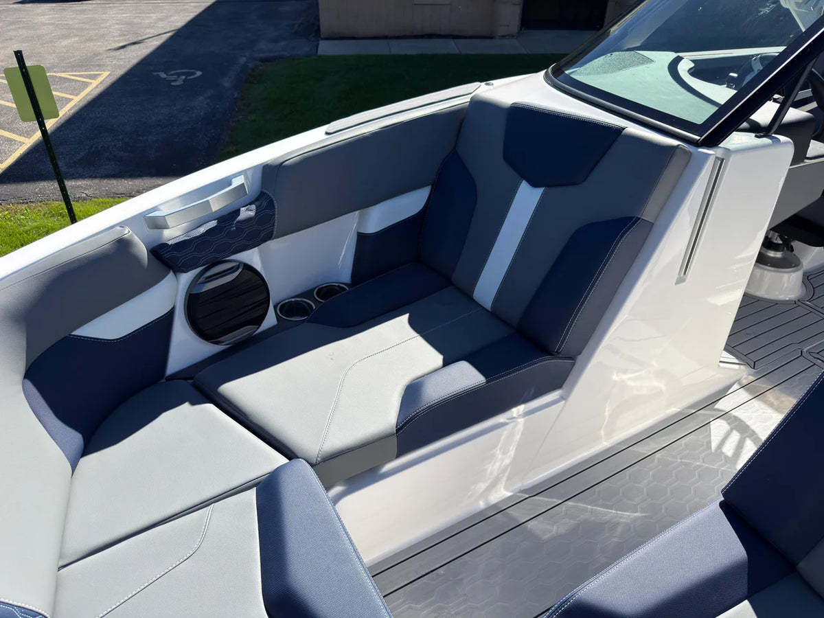 2027 Mastercraft XT22 22.0 feet, Pewaukee, WI #16
