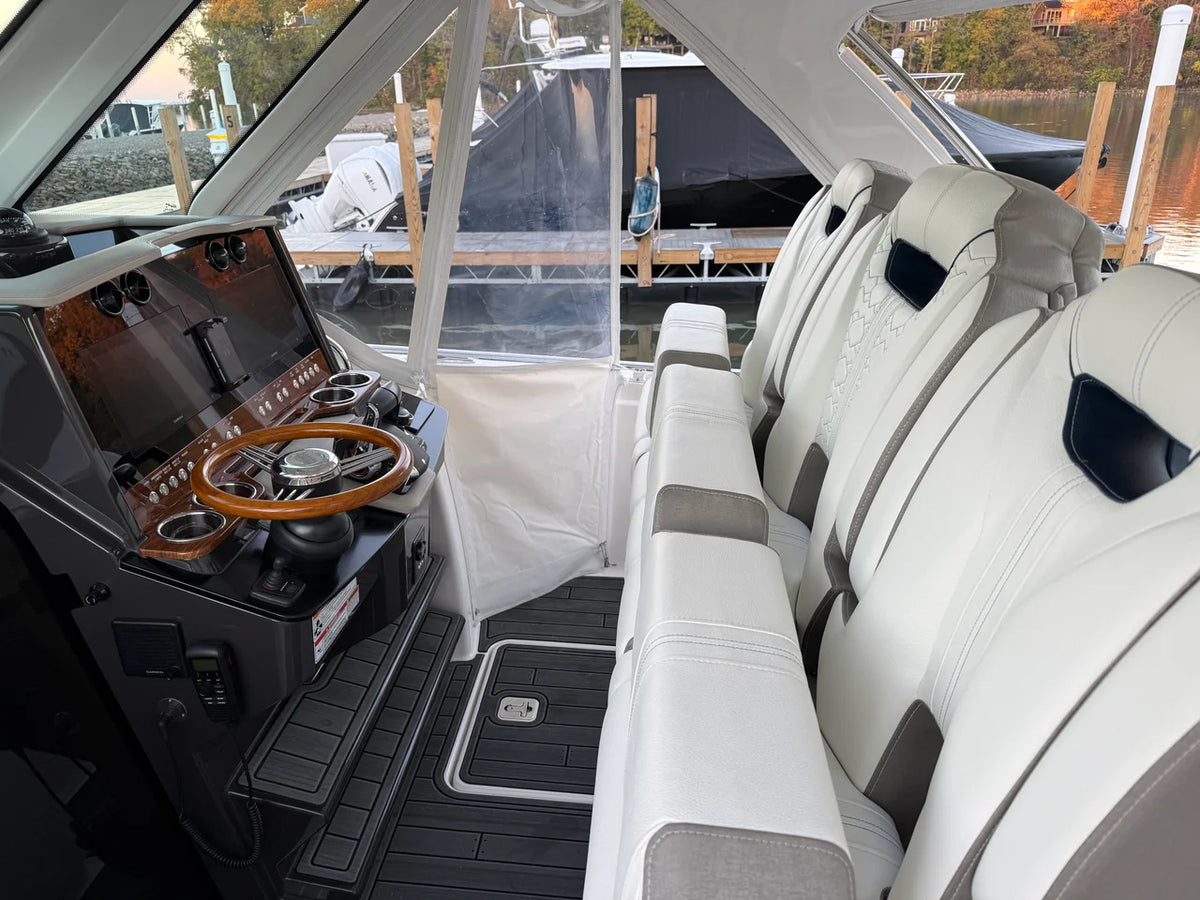 2025 Tiara Yachts 34LS 34.0 feet, Marblehead, OH #23