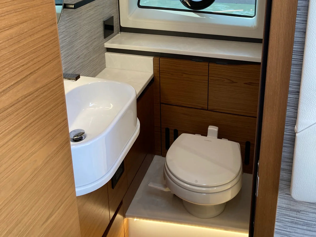 2027 Tiara Yachts 39LE 39.0 feet, Harrison Township, MI #28