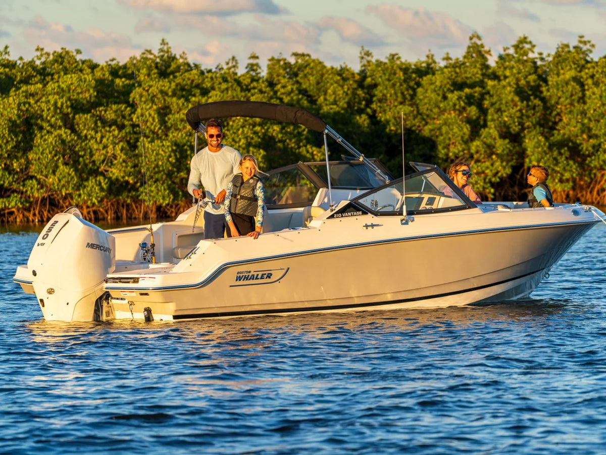 2027 Boston Whaler 210 Vantage 21.0 feet, Inuvik, Northwest Territories #5