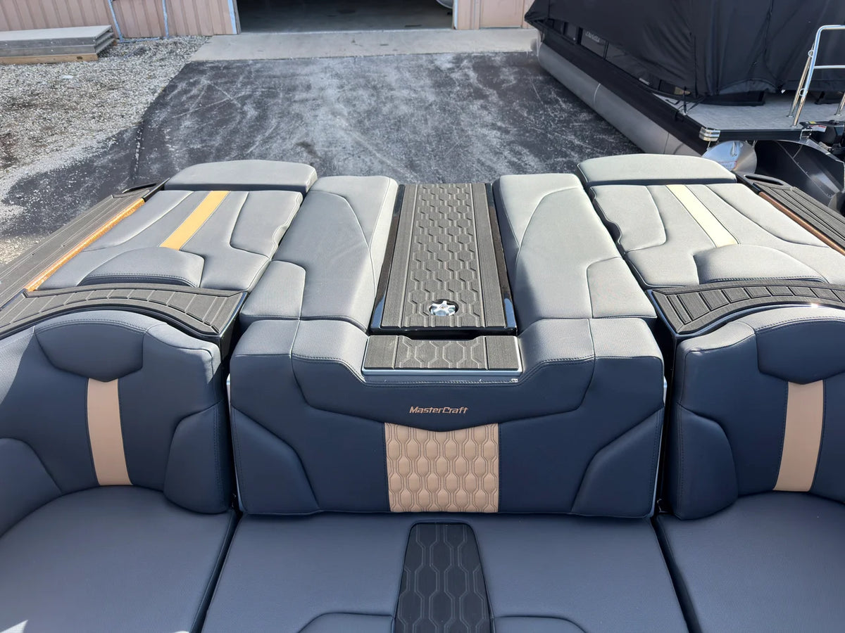 2027 Mastercraft XT23 23.0 feet, Pewaukee, WI #12
