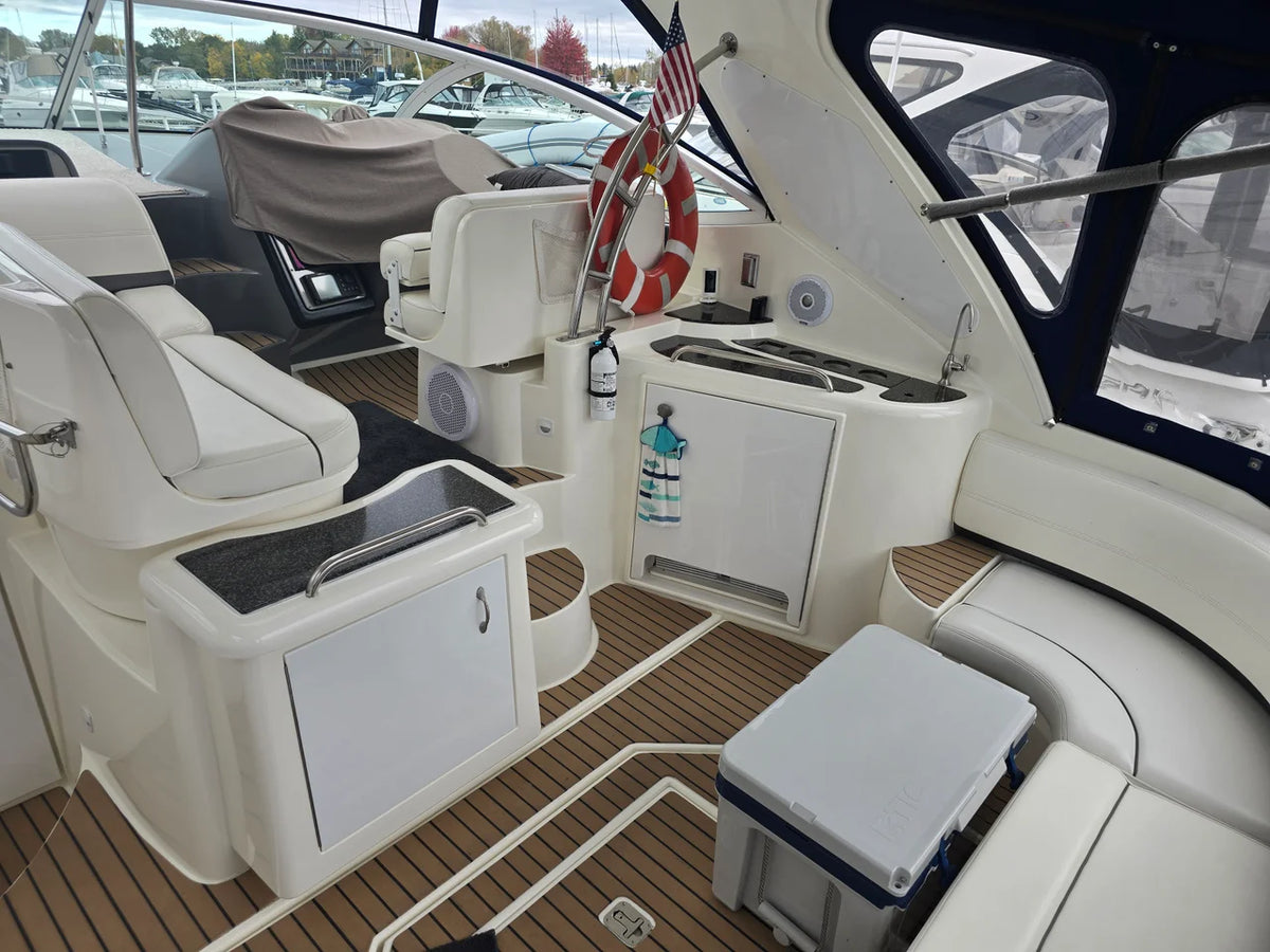 2005 Cruisers Yachts 420 EXPRESS 42.0 feet, Sturgeon Bay, WI #11
