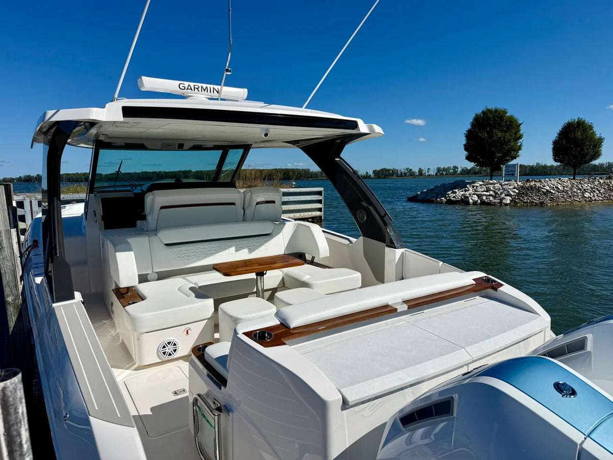 2027 Tiara Yachts 39LS 39.0 feet, Harrison Township, MI #4