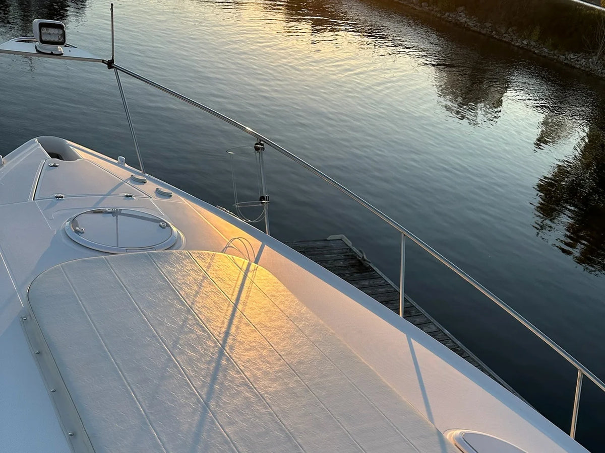 2005 Cruisers Yachts 320 EXPRESS 35.0 feet, Sturgeon Bay, WI #14