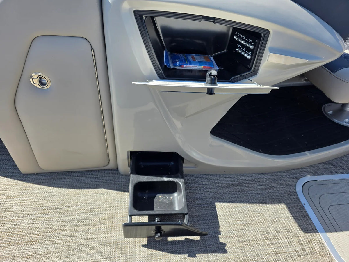 2023 Barletta LUSSO 25UE 27.0 feet, Oshkosh, WI #18