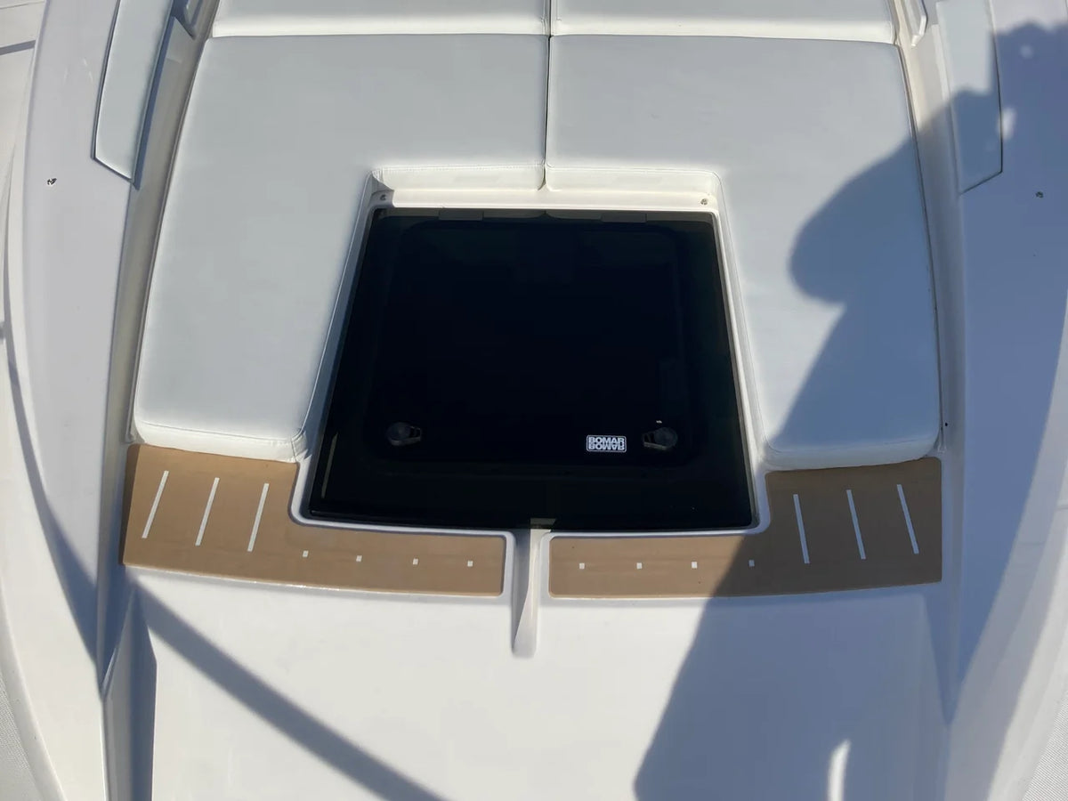 2027 Tiara Yachts 39LE 39.0 feet, Harrison Township, MI #41