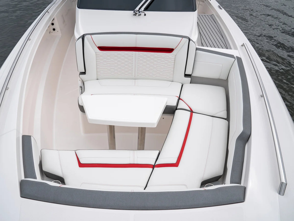 2027 Tiara Yachts 35 LS 35.0 feet, Inuvik, Northwest Territories #4