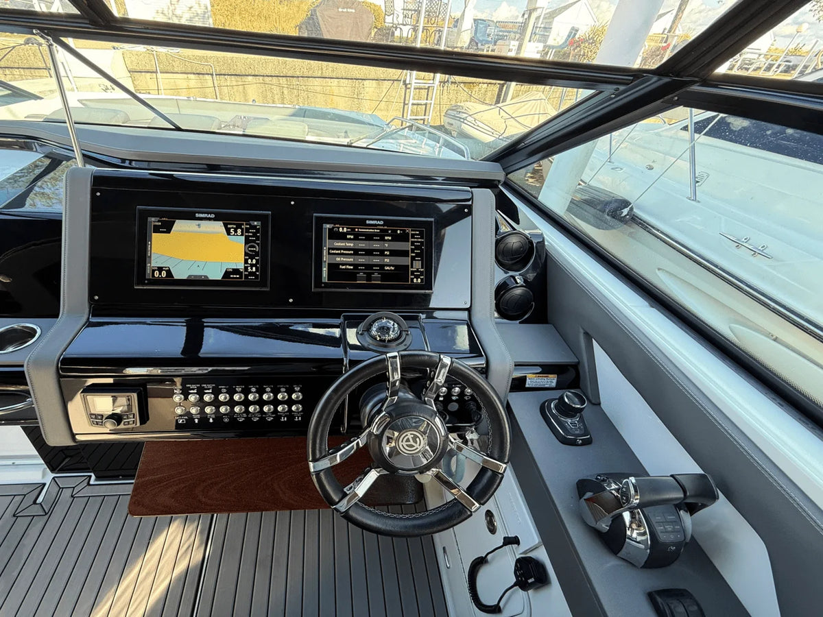 2020 Cruisers Yachts 38 GLS 38.0 feet, Grand Haven, MI #10
