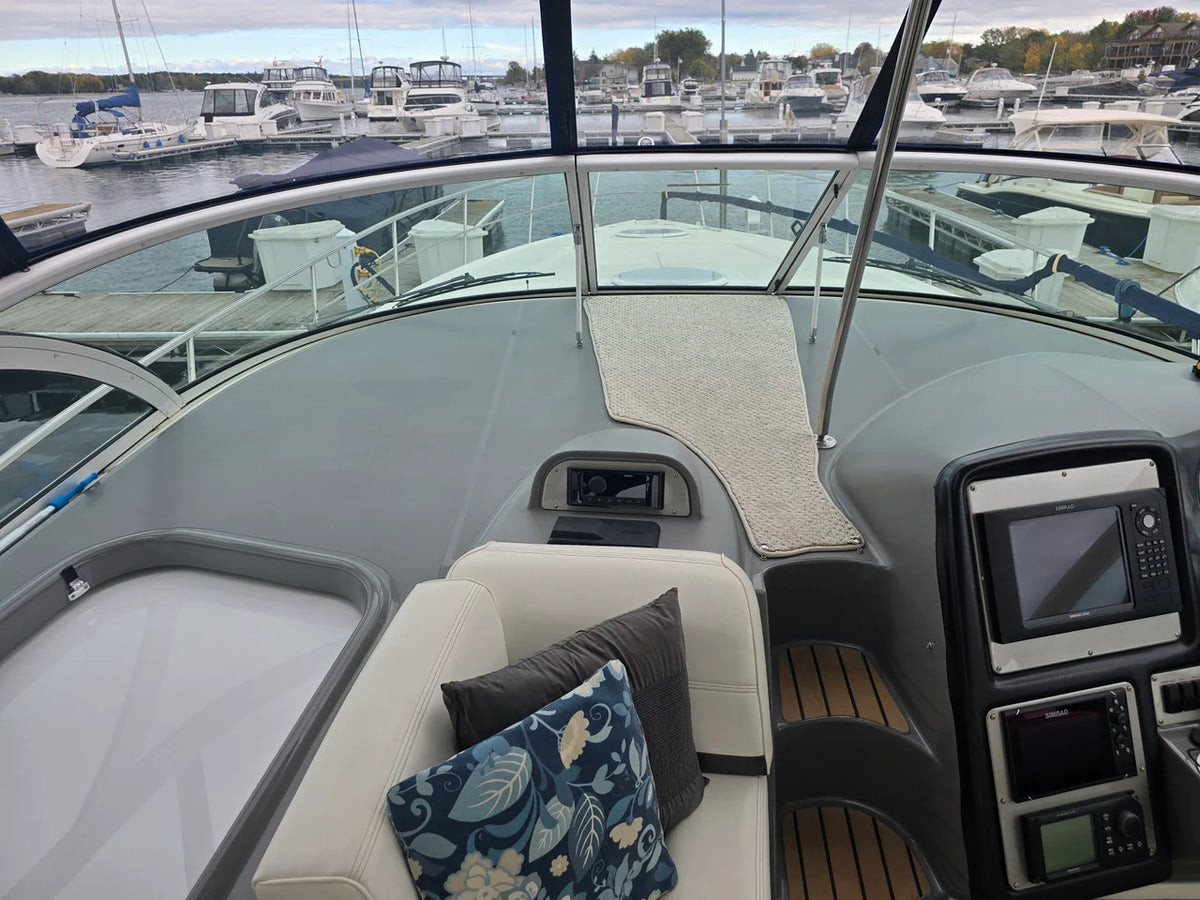 2005 Cruisers Yachts 420 EXPRESS 42.0 feet, Sturgeon Bay, WI #17