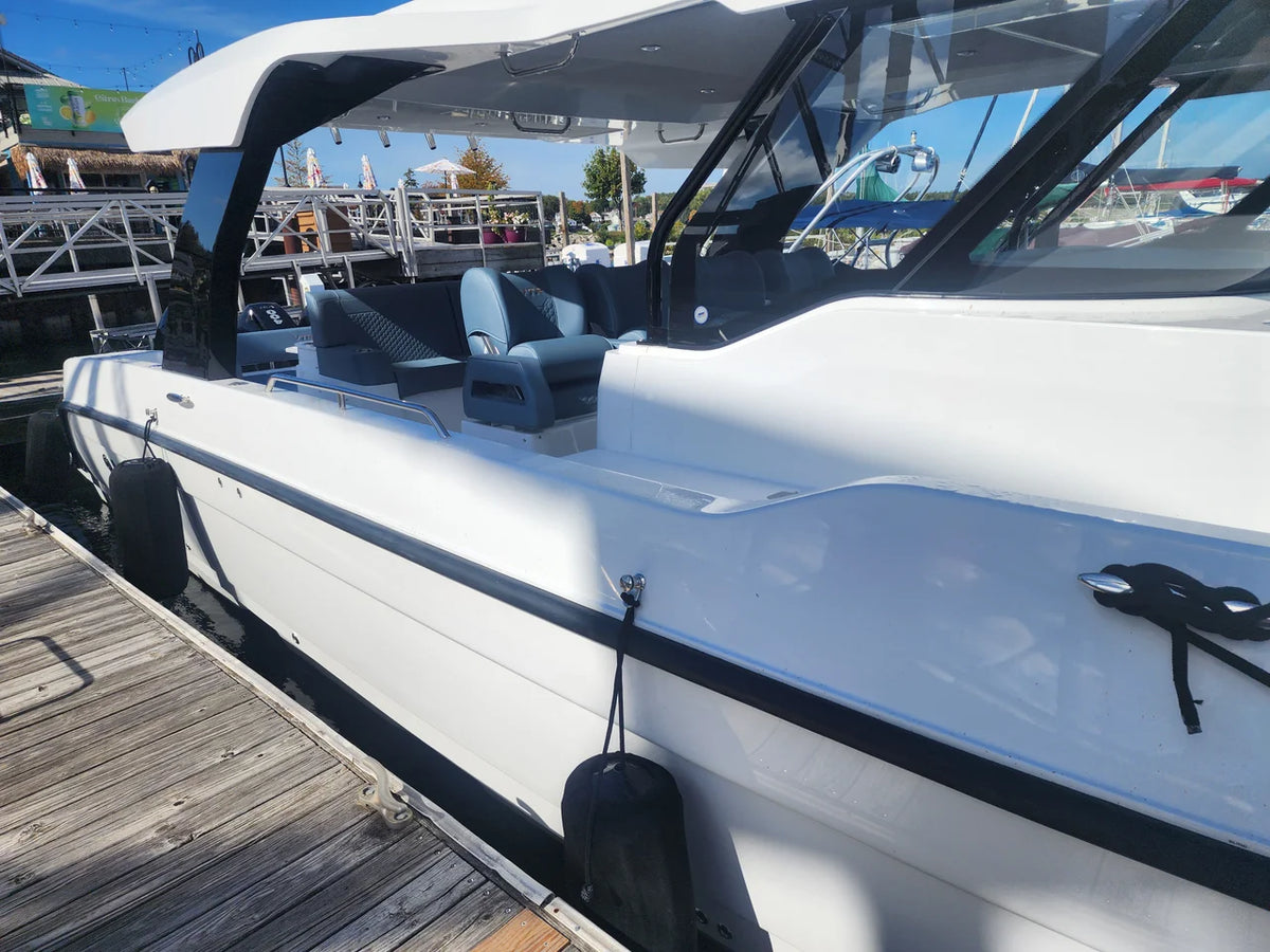 2027 Cruisers Yachts 45VTR 45.0 feet, Sturgeon Bay, WI #3