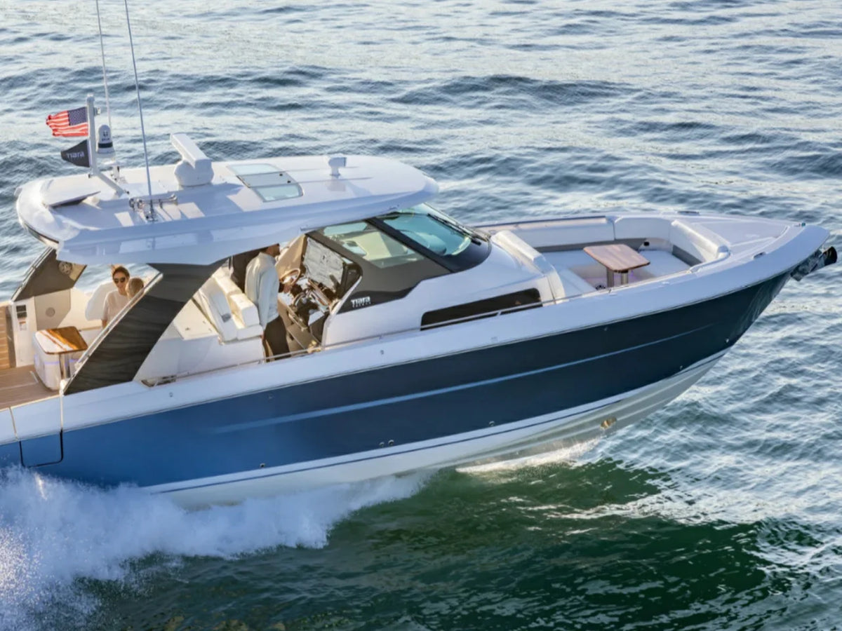 2027 Tiara Yachts 39 LS 39.0 feet, Inuvik, Northwest Territories #1