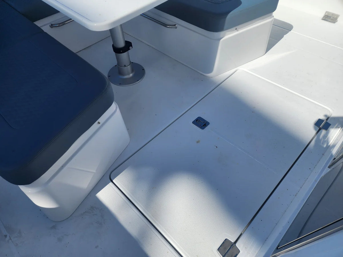 2027 Cruisers Yachts 45 VTR 45.0 feet, Sturgeon Bay, WI #37