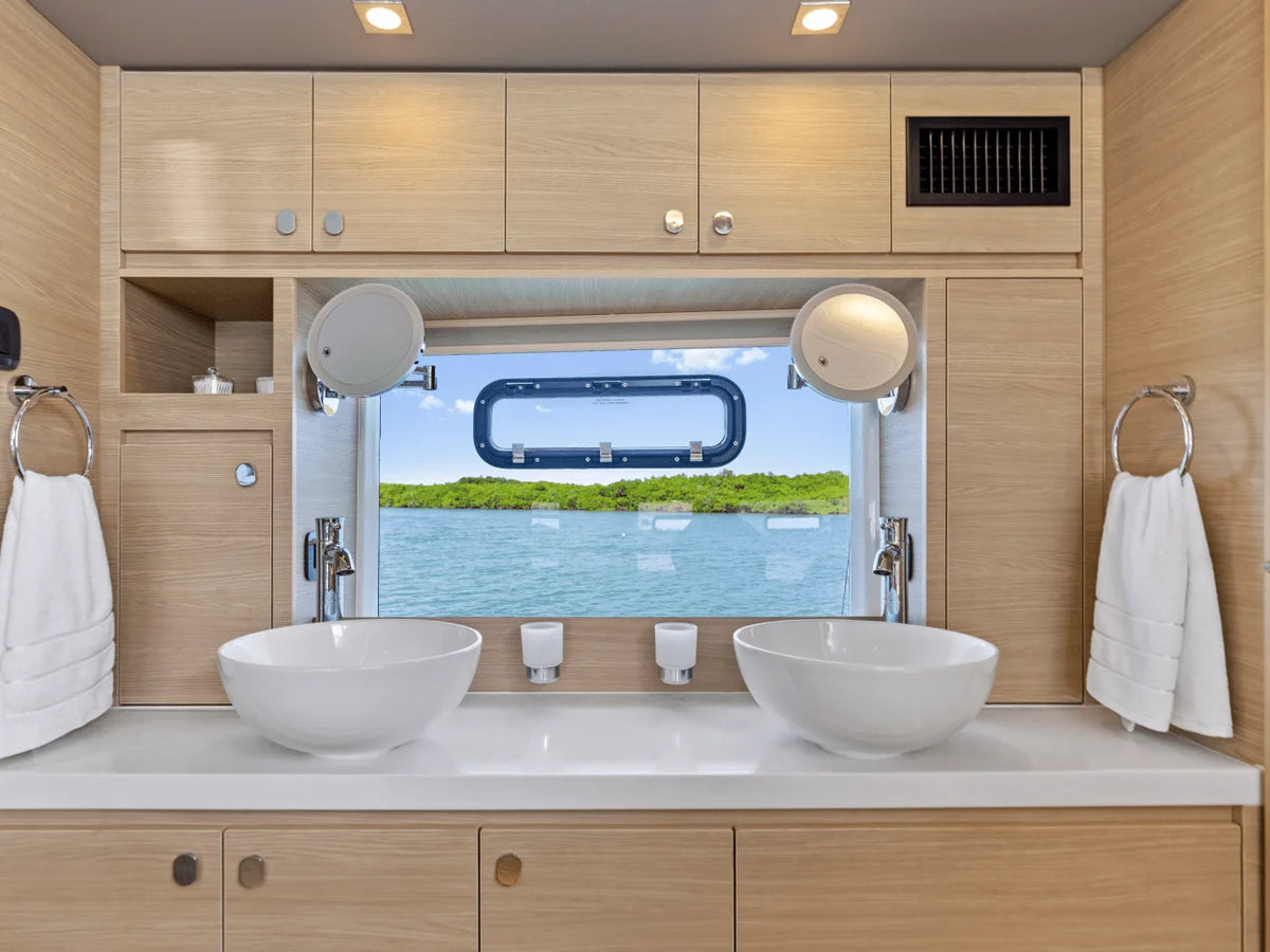 2027 Aquila 50 Yacht 50.0 feet, Inuvik, Northwest Territories #104