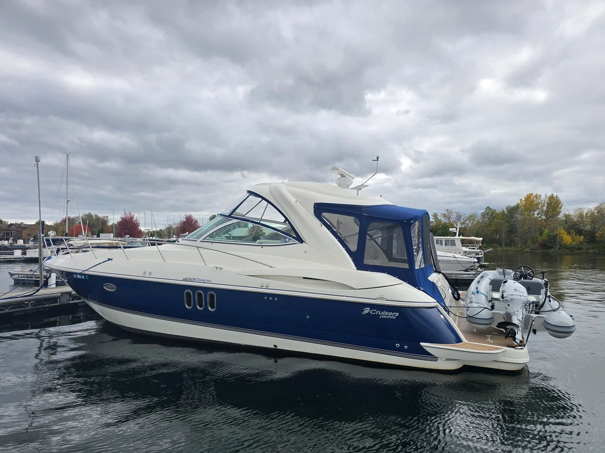 2005 Cruisers Yachts 420 EXPRESS 42.0 feet, Sturgeon Bay, WI #1