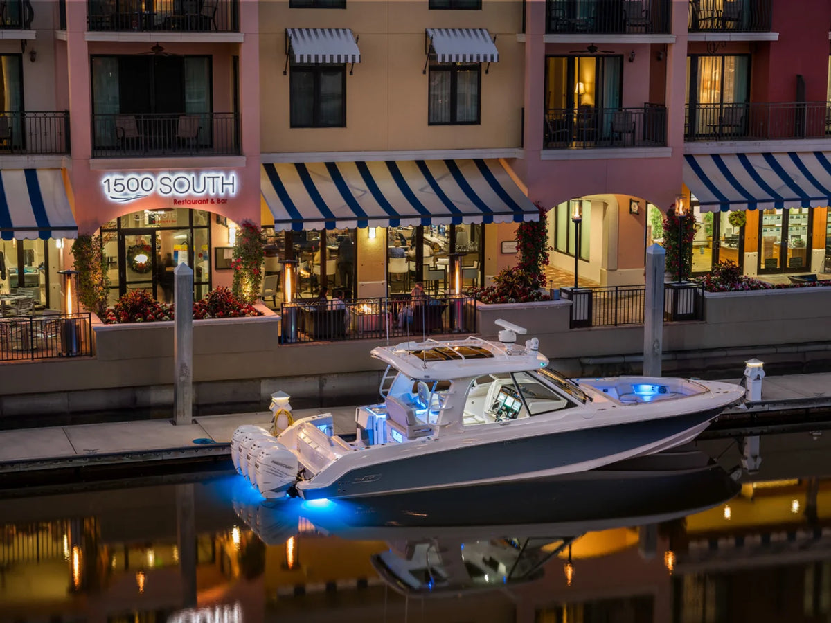 2027 Boston Whaler 380 Realm 38.0 feet, Inuvik, Northwest Territories #11
