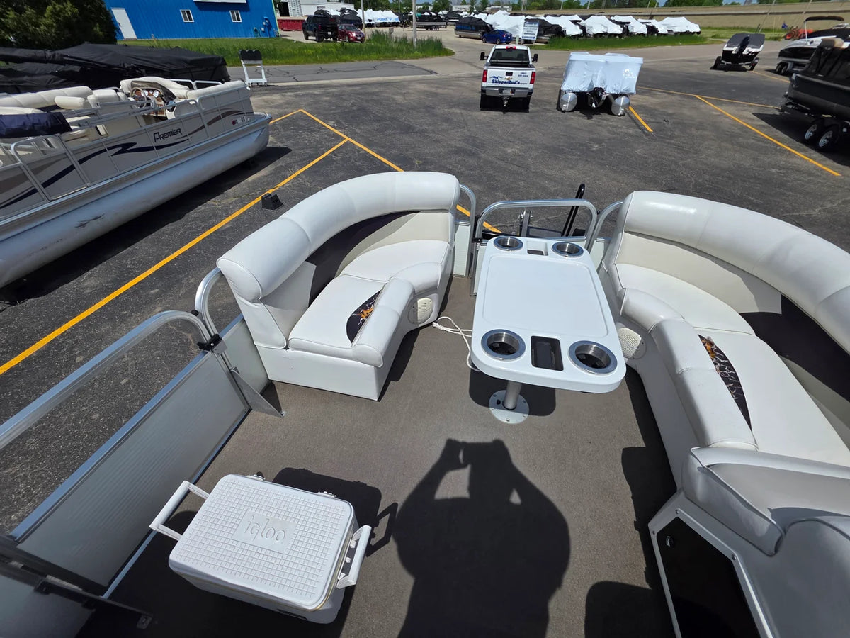2005 Weeres SUNDECK 220 22.0 feet, Oshkosh, WI #17