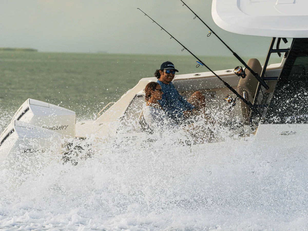 2027 Boston Whaler 330 Vantage 33.0 feet, Inuvik, Northwest Territories #10