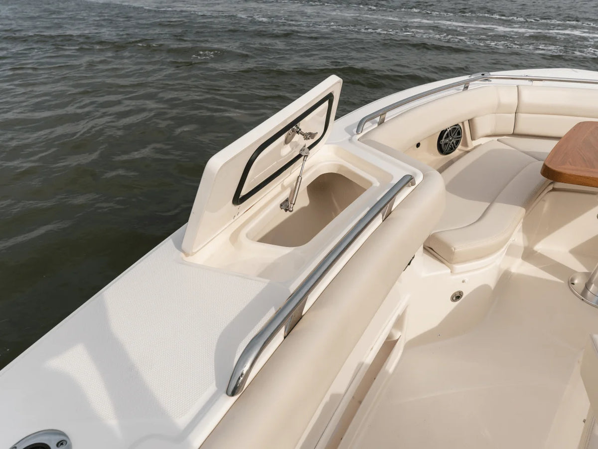 2027 Boston Whaler 380 Realm 38.0 feet, Inuvik, Northwest Territories #78