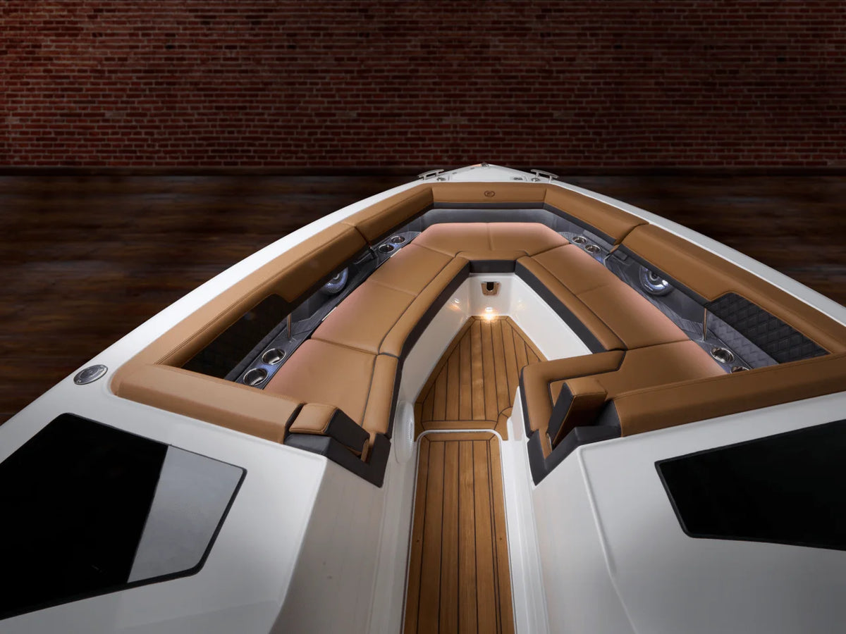 2026 Cobalt R33 Surf 33.0 feet, Inuvik, Northwest Territories #54