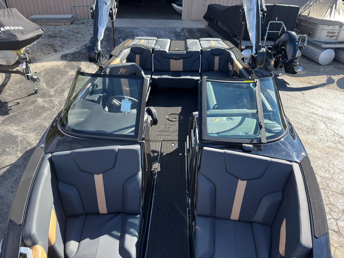 2027 Mastercraft XT23 23.0 feet, Pewaukee, WI #63