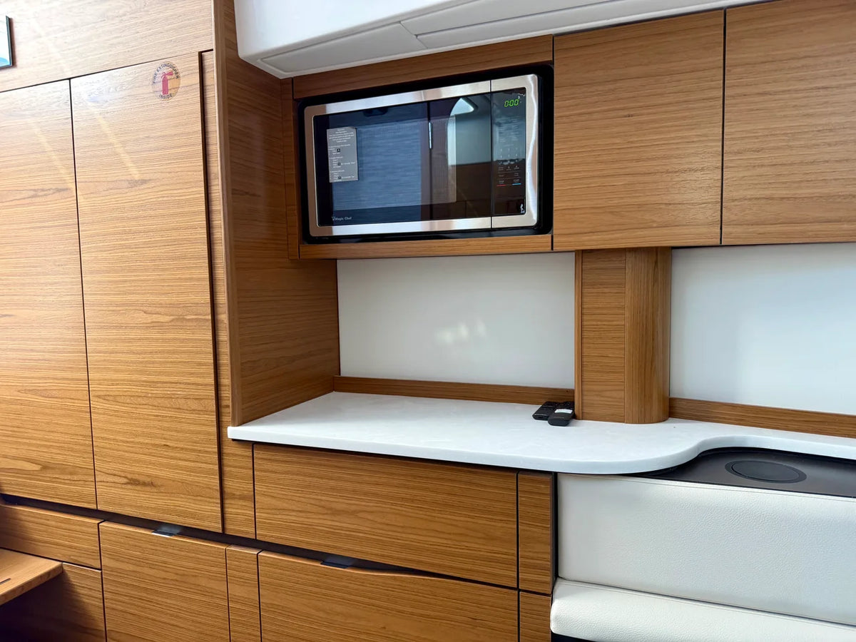 2027 Tiara Yachts 39LS 39.0 feet, Harrison Township, MI #26
