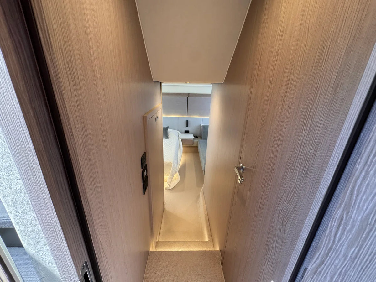 2025 Azimut 53 FLY 53.0 feet, Pewaukee, WI #26