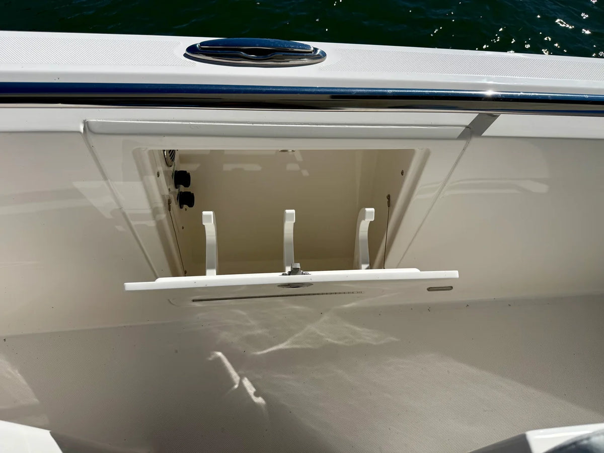 2027 Tiara Yachts 39LS 39.0 feet, Harrison Township, MI #19