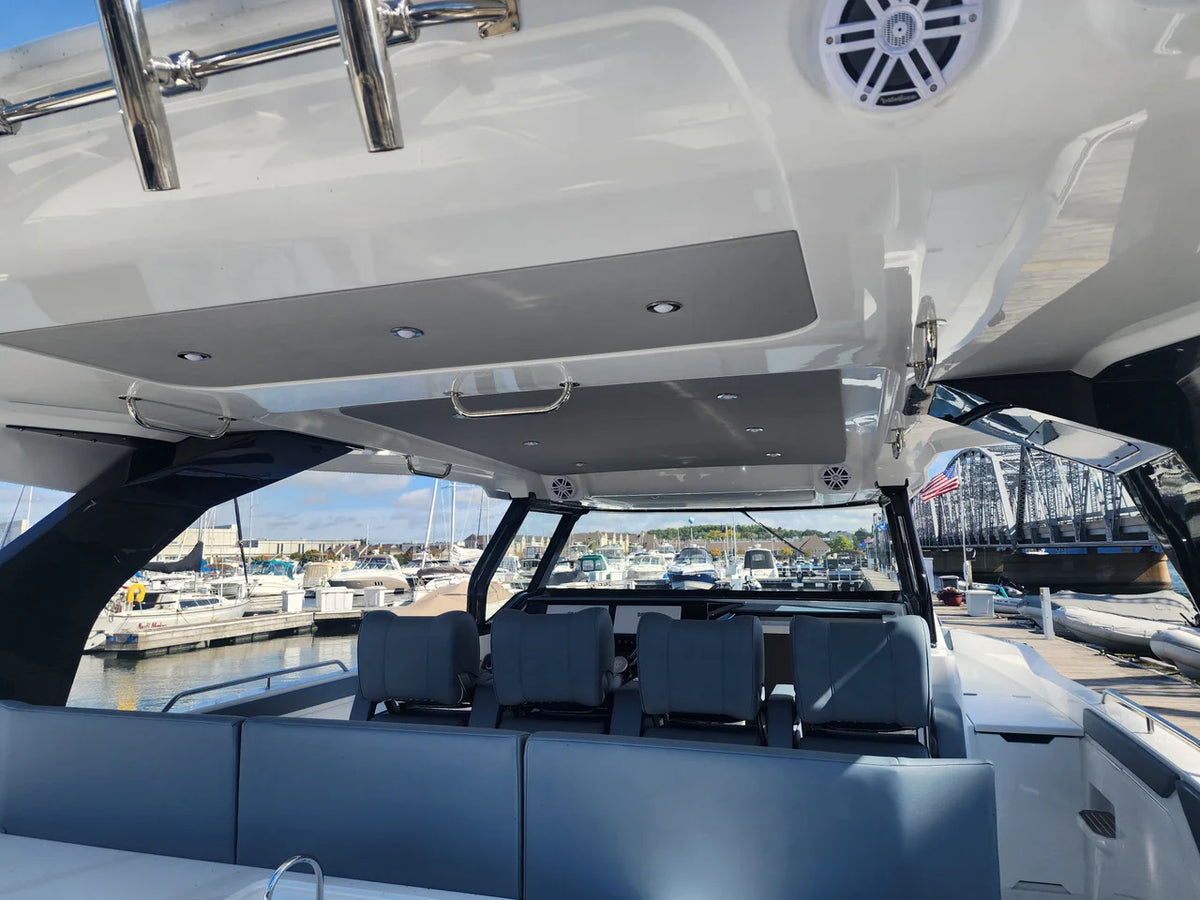 2027 Cruisers Yachts 45VTR 45.0 feet, Sturgeon Bay, WI #33