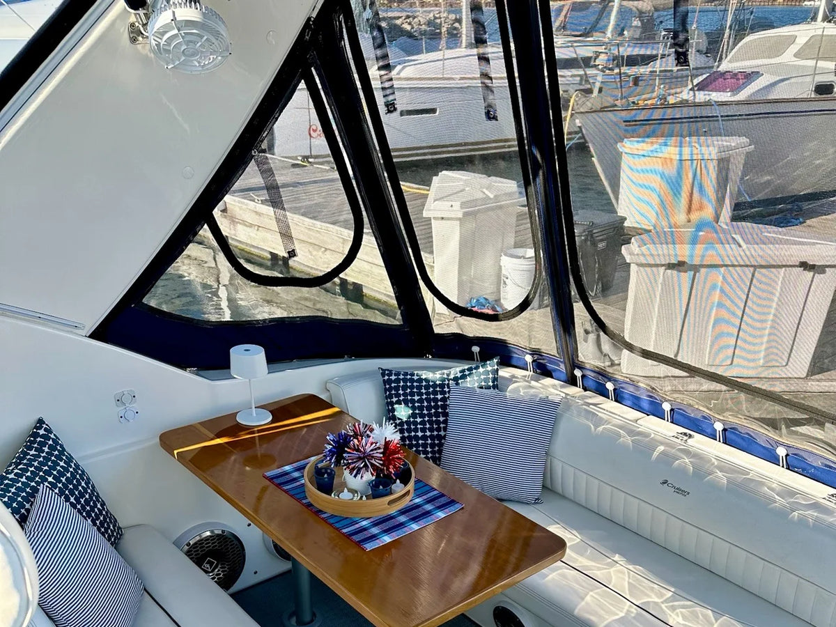 2005 Cruisers Yachts 320 EXPRESS 35.0 feet, Sturgeon Bay, WI #21