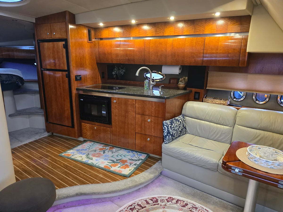 2005 Cruisers Yachts 420 EXPRESS 42.0 feet, Sturgeon Bay, WI #36