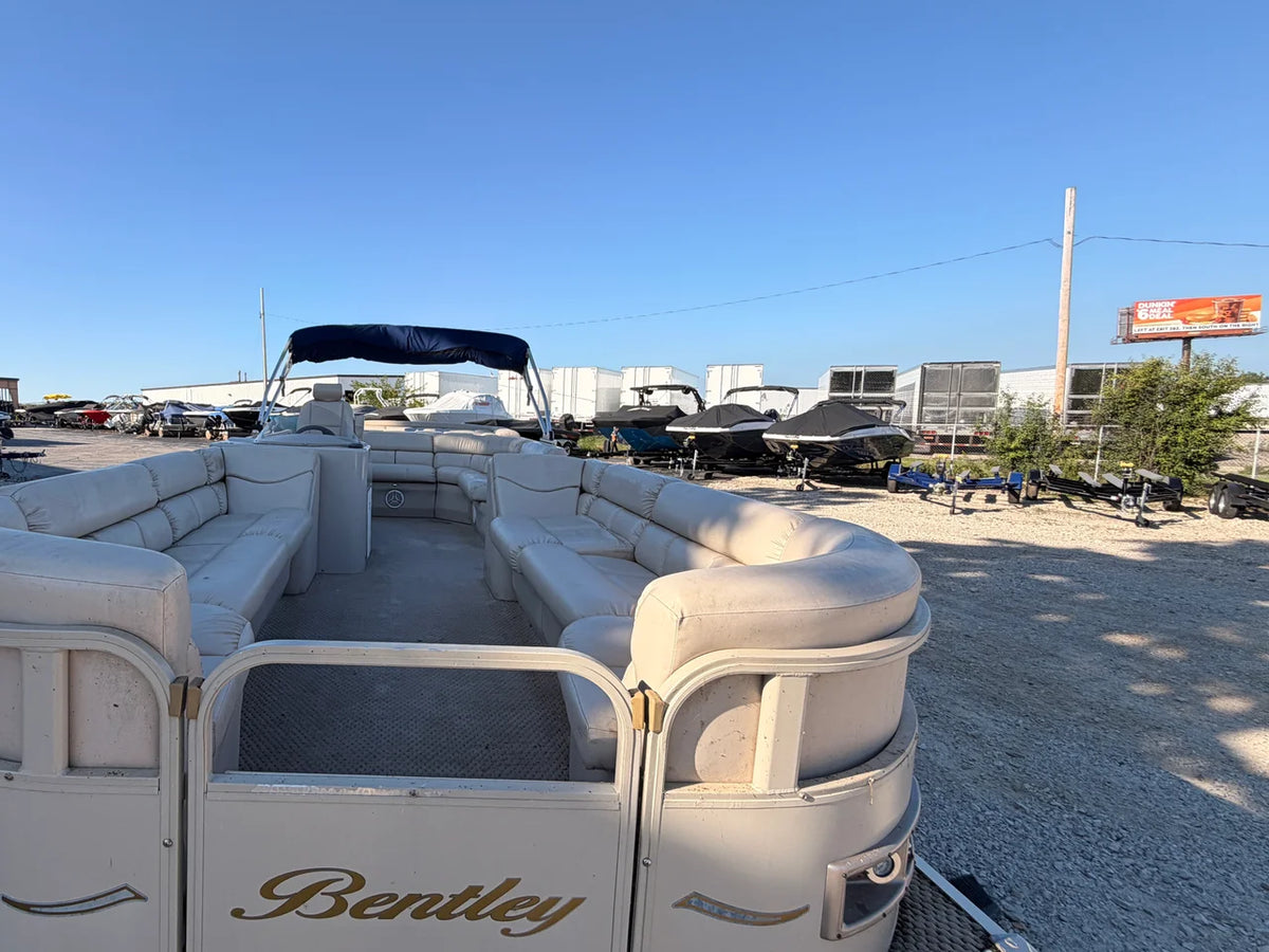 2008 Bentley PRESTIGE 250 LC 25.0 feet, Pewaukee, WI #8