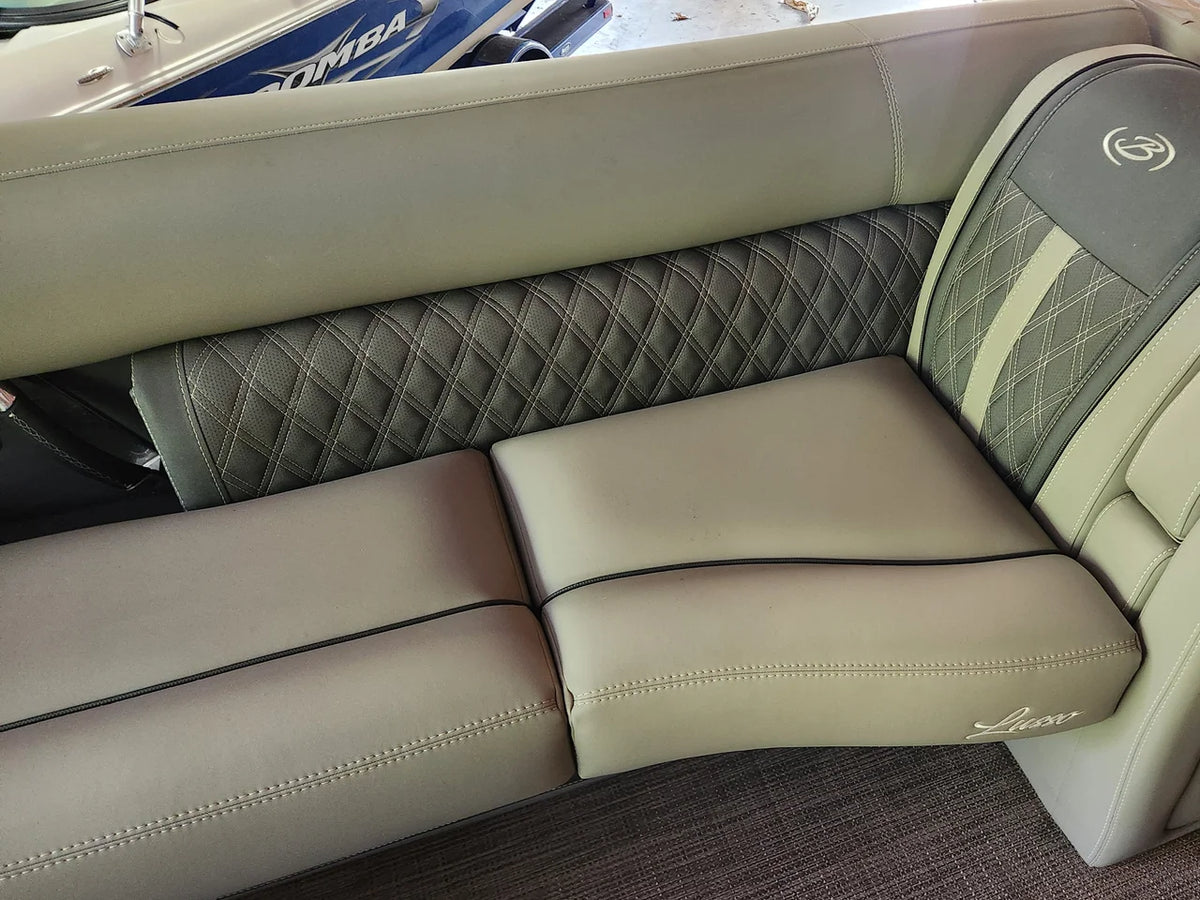 2023 Barletta LUSSO 25UC 25.0 feet, Fenton, MI #21