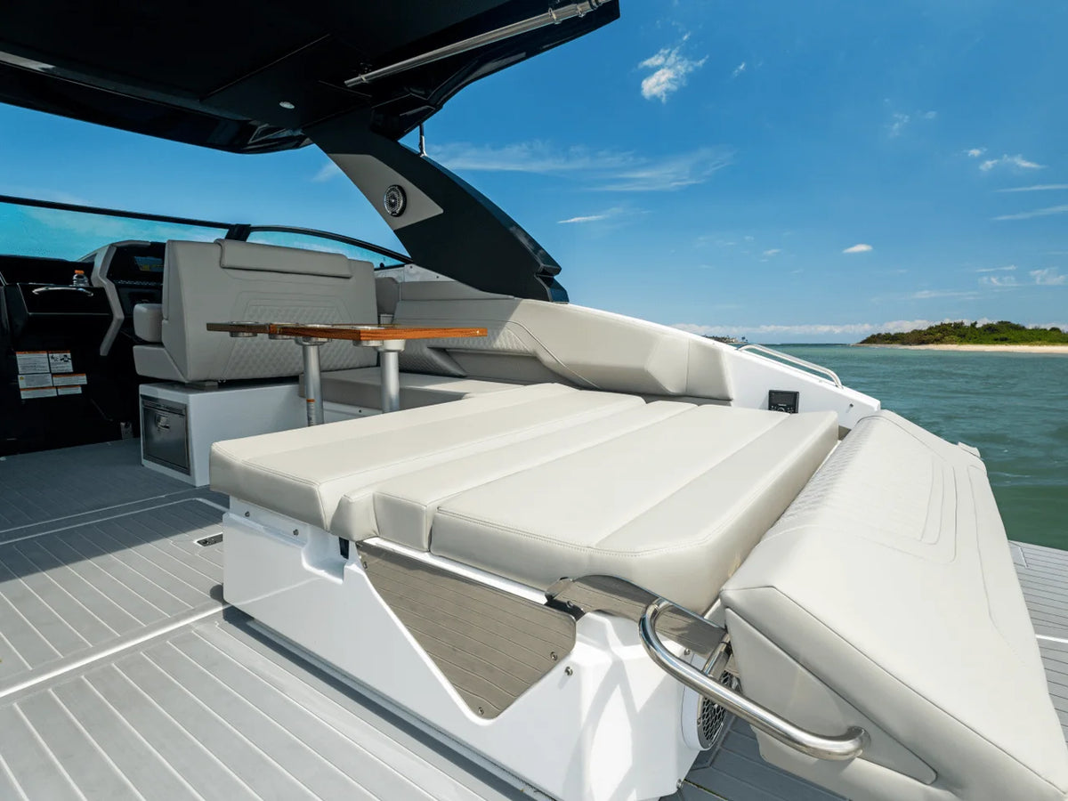 2024 Cruisers Yachts 34 GLS 34.0 feet, Marblehead, OH #95