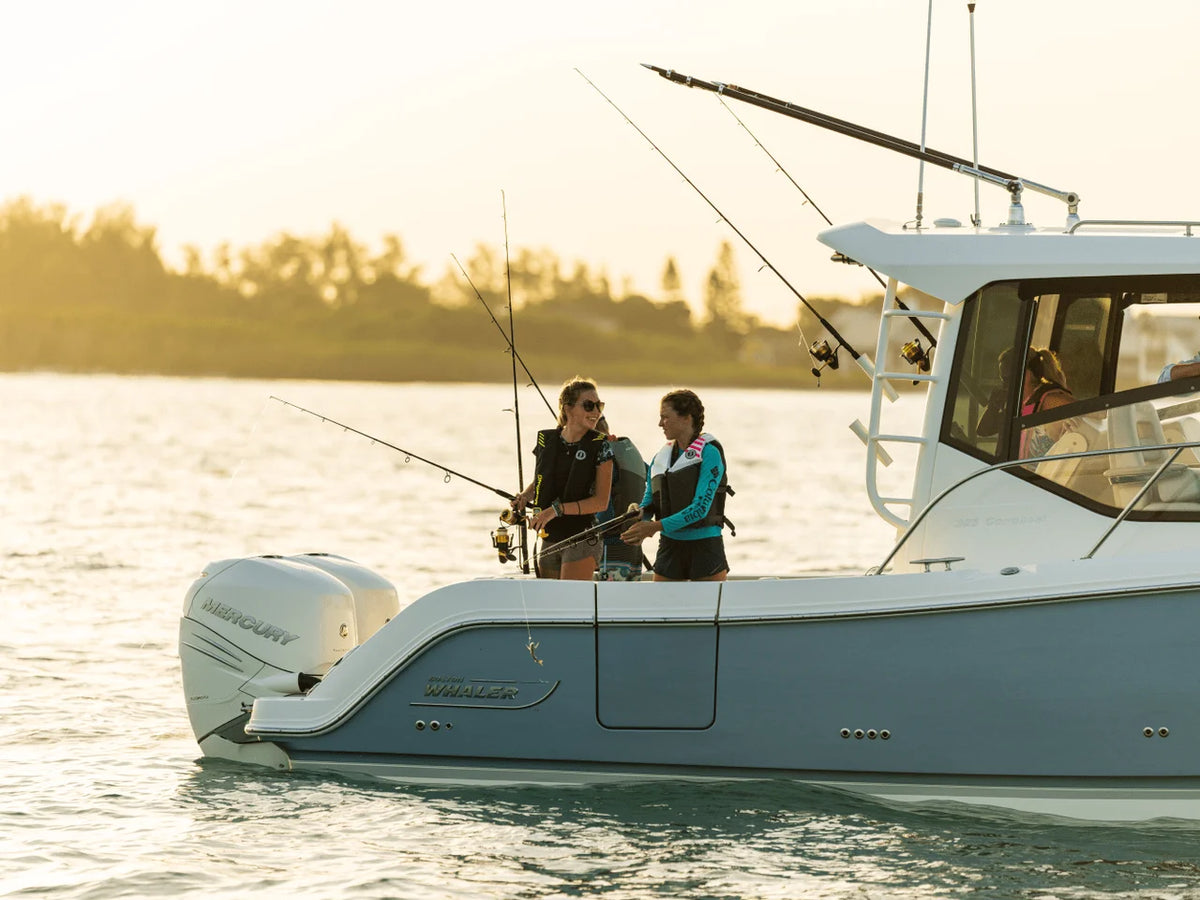 2027 Boston Whaler 325 Conquest 32.0 feet, Inuvik, Northwest Territories #20
