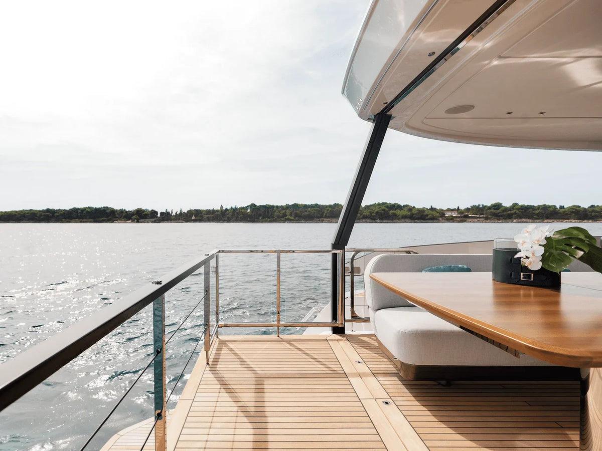 2027 Azimut Grande 26M 85.0 feet, Inuvik, Northwest Territories #28