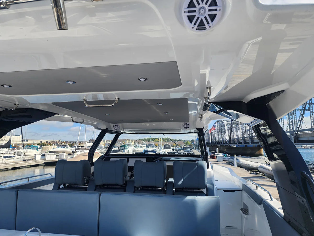 2027 Cruisers Yachts 45VTR 45.0 feet, Sturgeon Bay, WI #34