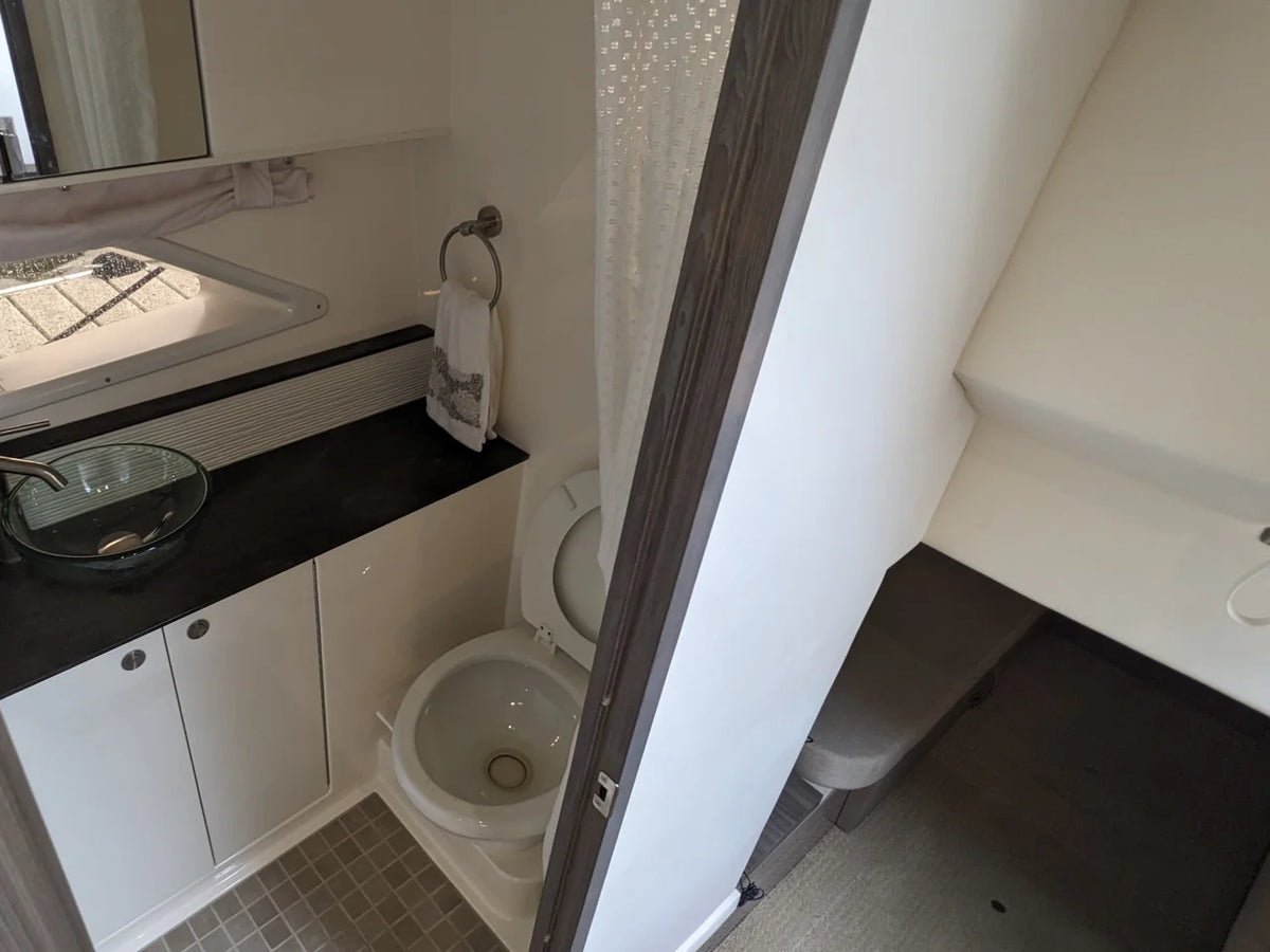 2021 Sea Ray 320 SUNDANCER OB 32.0 feet, Marblehead, OH #24