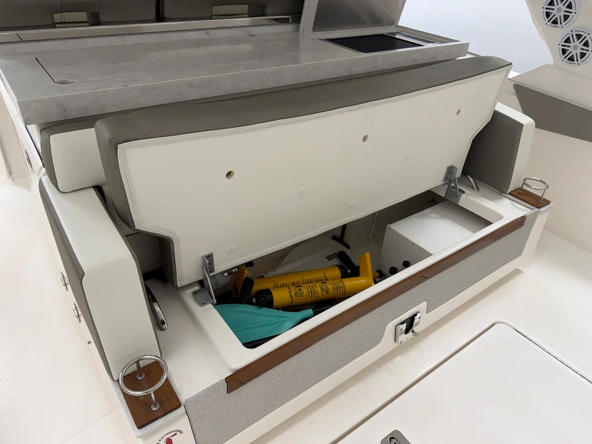 2023 Tiara Yachts 34 LS 34.0 feet, Marblehead, OH #31