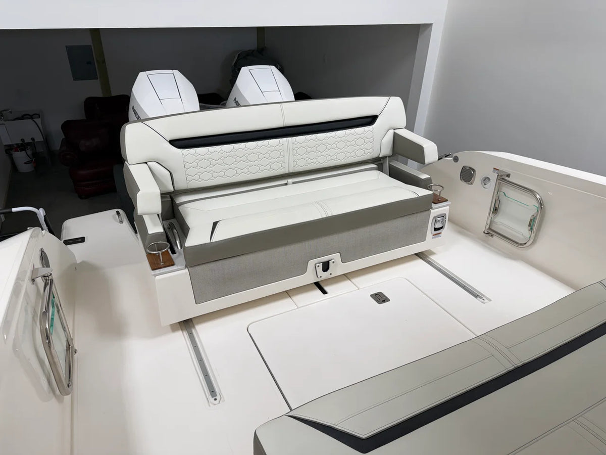 2023 Tiara Yachts 34 LS 34.0 feet, Marblehead, OH #11