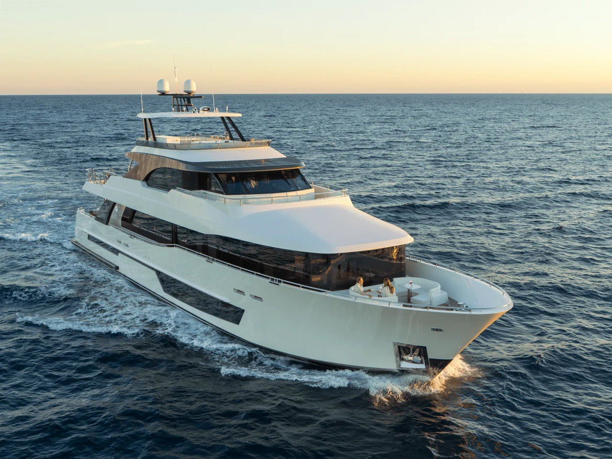 2027 Ocean Alexander 37L 116.0 feet, Inuvik, Northwest Territories #2