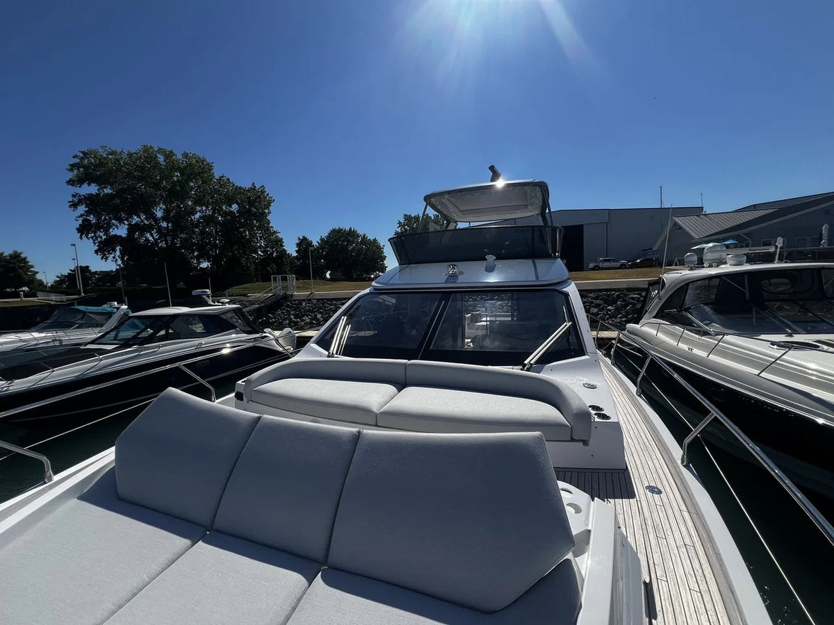 2027 Azimut Fly 53 53.0 feet, Winthrop Harbor, IL #32