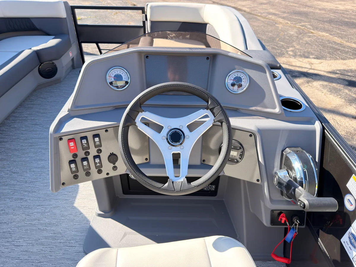 2027 Sylvan R-20 Q DH 20.0 feet, Oshkosh, WI #28
