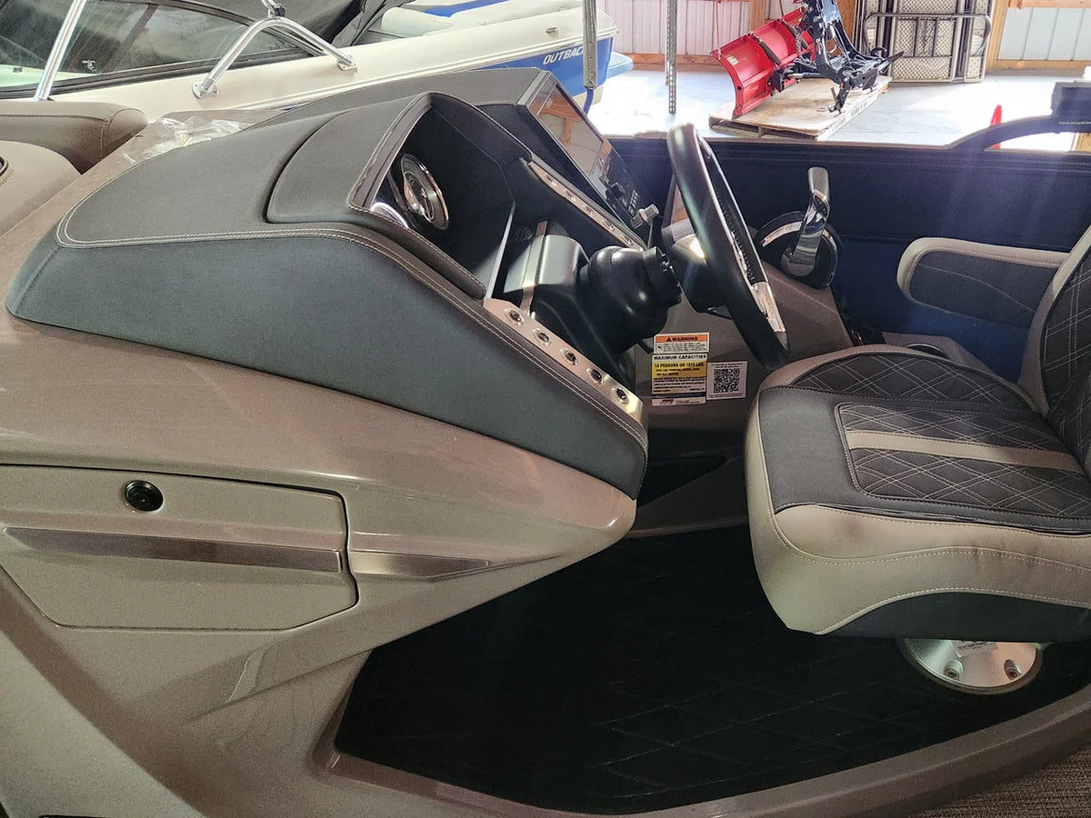 2023 Barletta LUSSO 25UC 25.0 feet, Fenton, MI #11