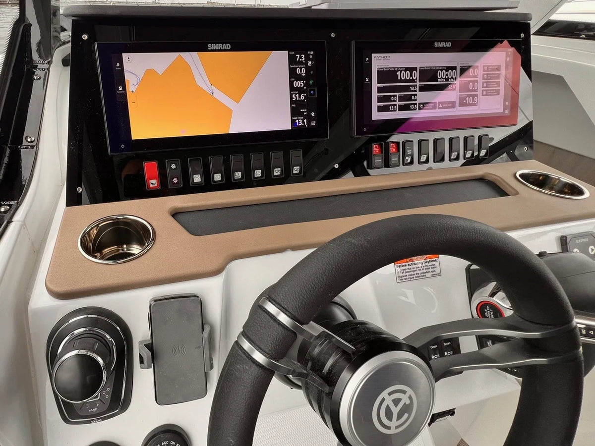 2026 Cruisers Yachts 38 VTR EC 38.0 feet, Sturgeon Bay, WI #17