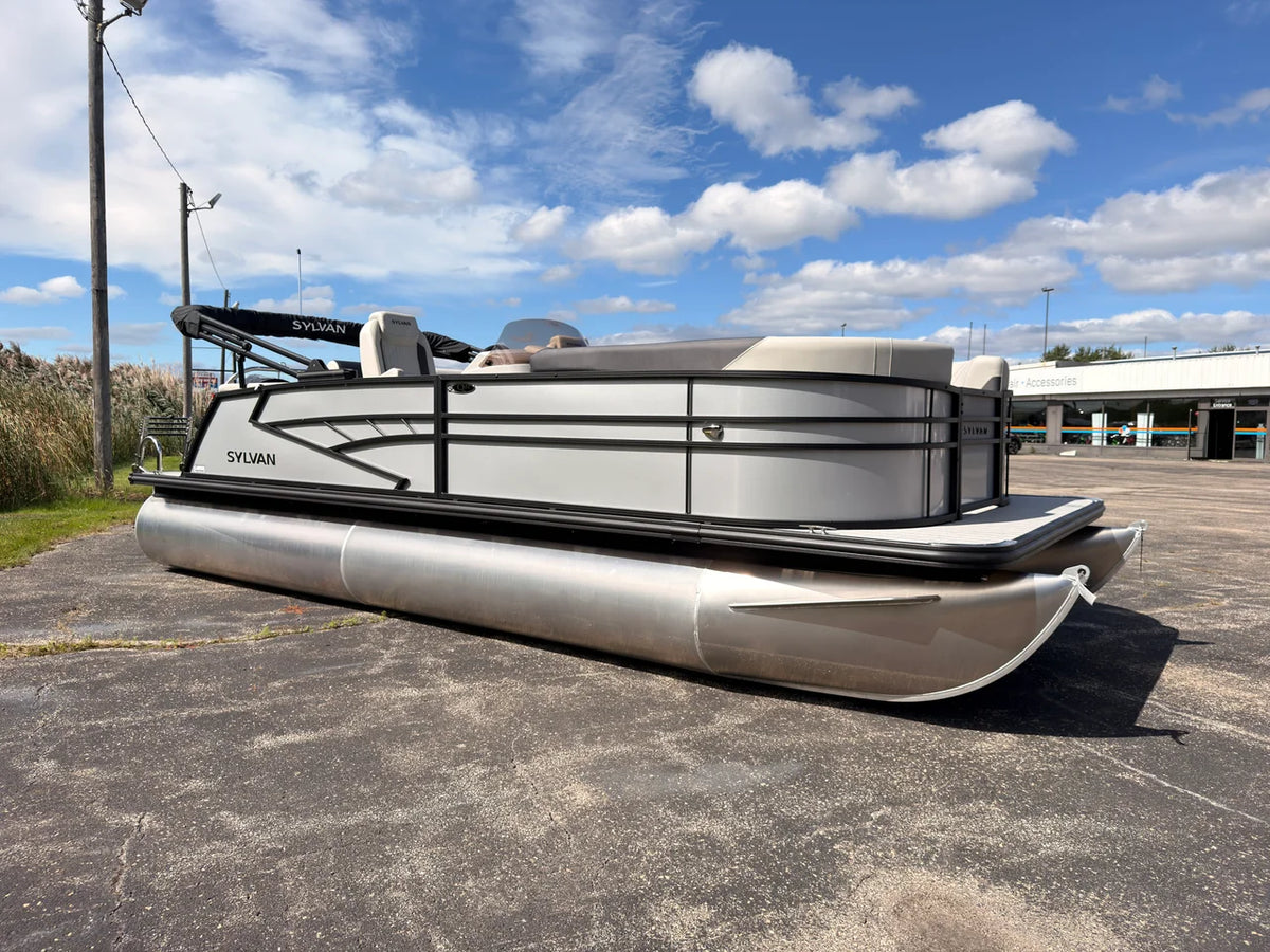 2027 Sylvan Q-22 ULZ 22.0 feet, Oshkosh, WI #9